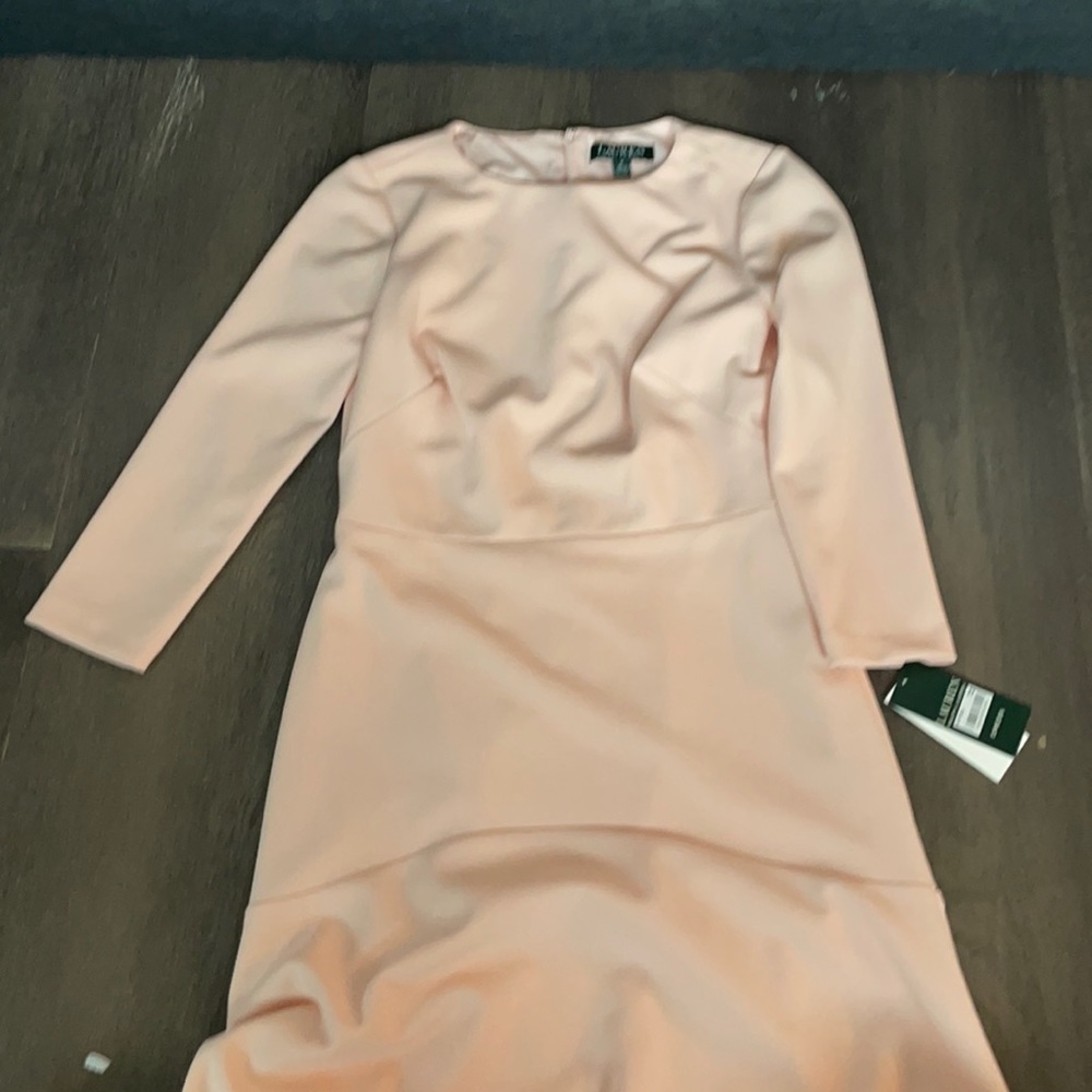 Cute dress fits good